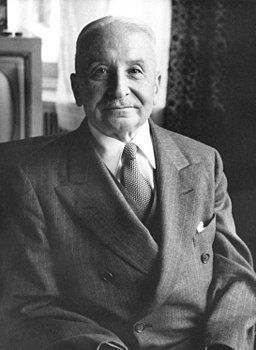 256px Ludwig von Mises 3.jpg
