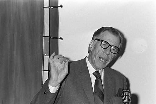 512px Conferentie met Ass. Business Ltd. en Verbond Nederlandse Ondernemingen in RAI A Bestanddeelnr 925 1740 2.jpg