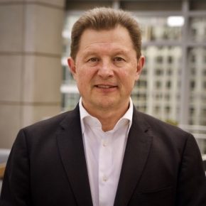 Roberto Salinas León (1)