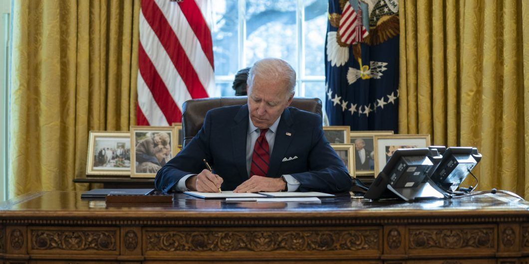 Joe Biden Executive Order 1060x530.jpg