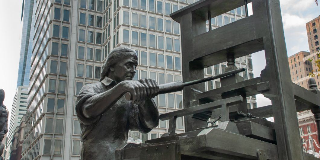 Benjamin Franklin Statue 1060x530.jpg