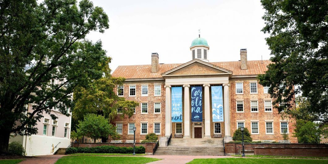unc chapel hill south building 0wPbvLE.max 2880x1800 1 e1624045101530 1060x530.jpg