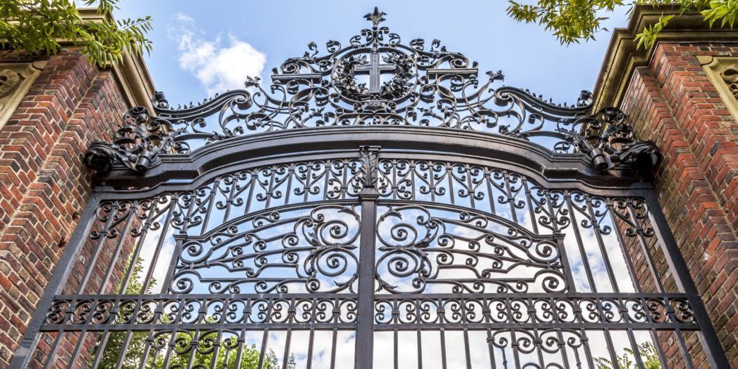 harvard gate 1060x530.jpg