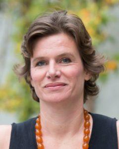 1200px Mariana Mazzucato 2016 cropped 240x300.jpg