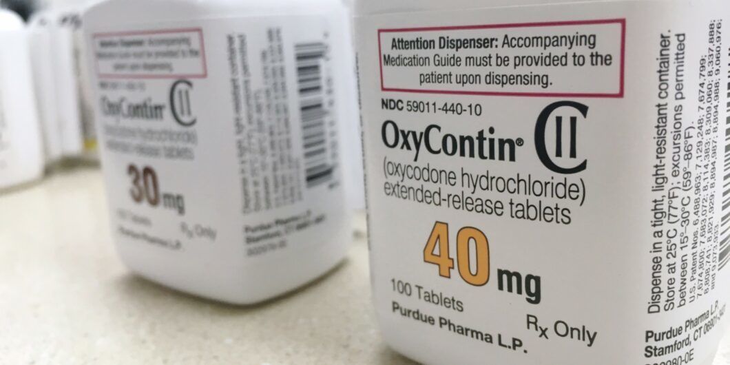 close up of OxyContin bottle 1060x530.jpg