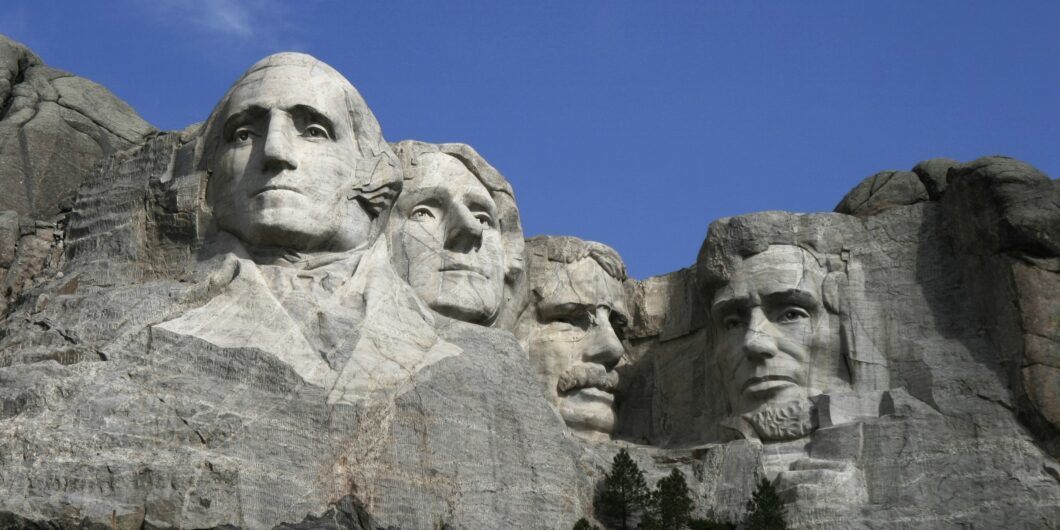 Mount Rushmore Monument 1060x530.jpg