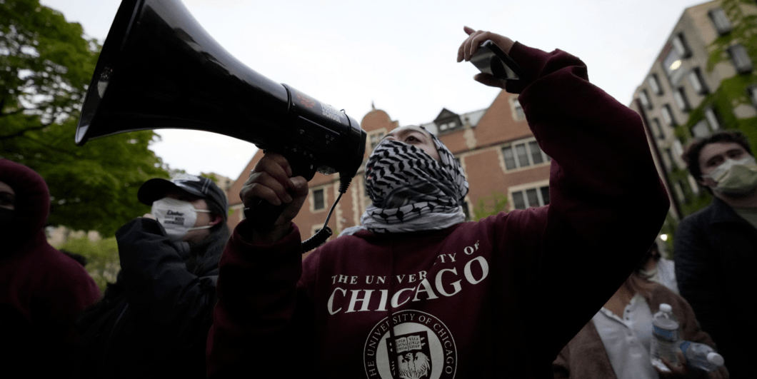 UofChicago pro Hamas protester AP 24128405245037 1060x531.png