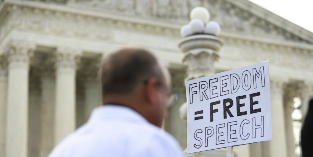 Murthy v Missour free speech protest AP 24078571341553 1060x531.jpg