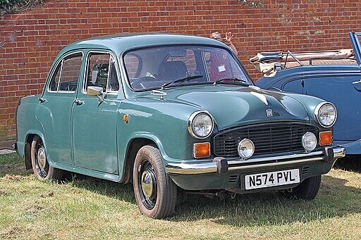 512px 1996 Hindustan Ambassador N574PVL Old Warden 17 08 2024 %2854320022287%29.jpg