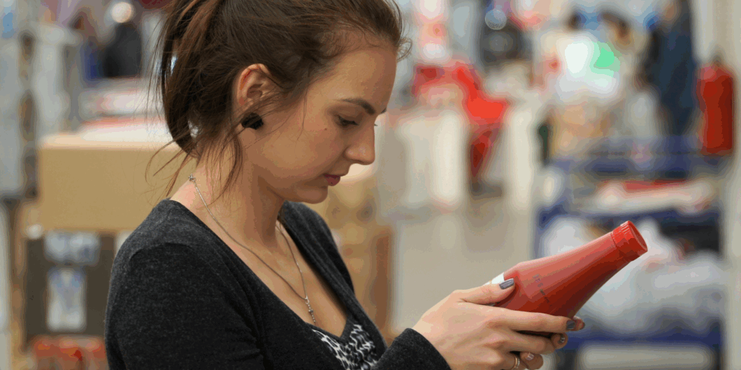 women reading food label 1060x530.png